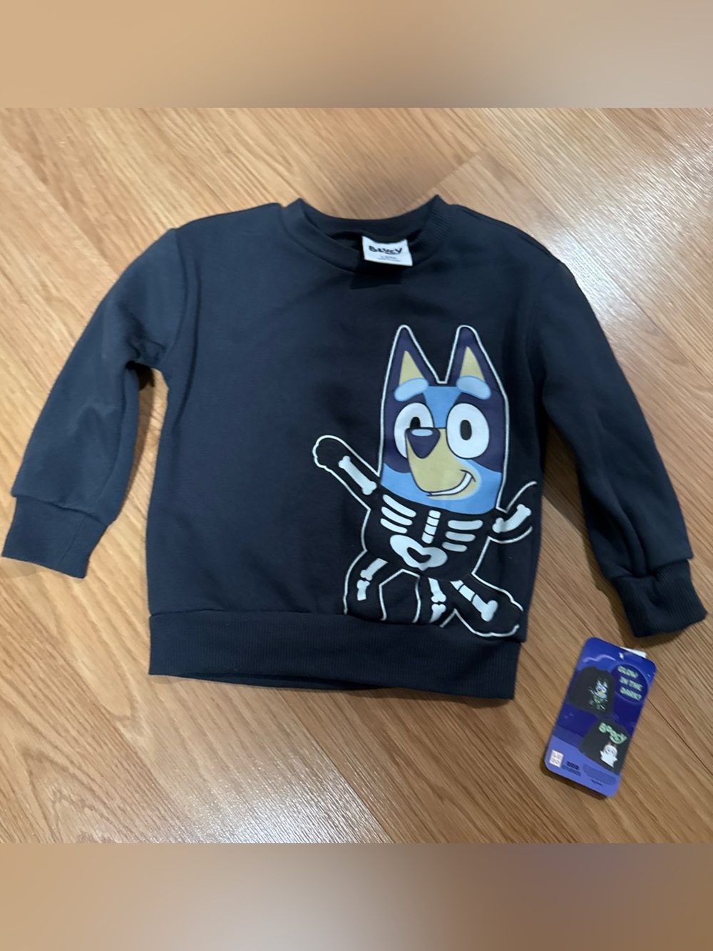 Bluey Halloween Sweatshirt Toddler18M, 12M NWT…347